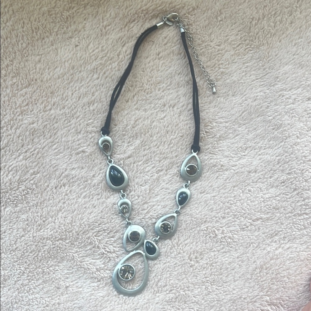 Lia Sophia Silver and Black Necklace with Sophisticated Design